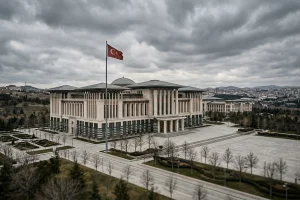 Hatimoğulları : Des mesures concrètes doivent être prises dans le processus de paix, les conditions de travail d'Öcalan doivent être assurées
